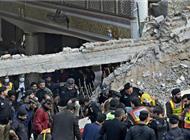 巴基斯坦一清真寺爆炸已致超200人死伤，当地居民：我们受够了